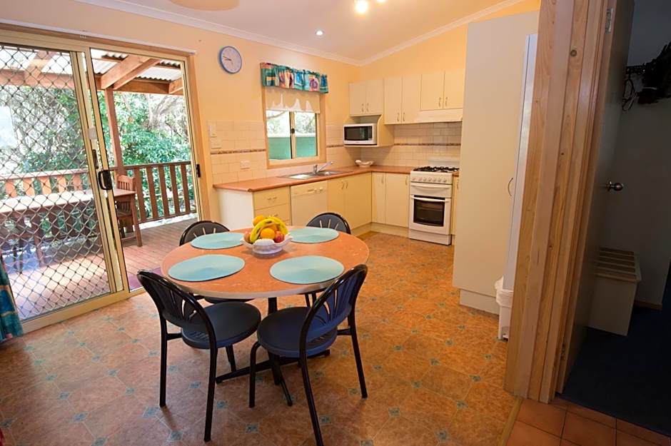 The Lakes Beachfront Holiday Park