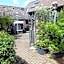 Pension Riverside in Leverkusen Hitdorf am Rhein - Zentral an der A1 und 59