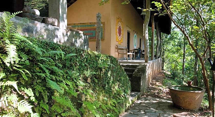 Kandy Samadhi Centre Hotel