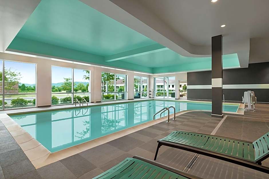 Tru by Hilton Ringgold, GA