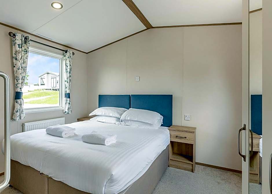 Meadow Lakes Holiday Park