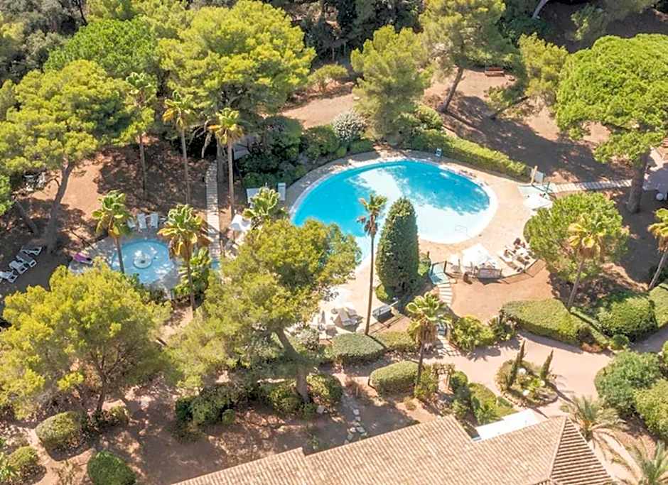 LA BADINE 5p Plage piscine clim jacuzzi parc luxuriant