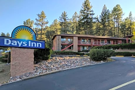 Days Inn by Wyndham Prescott