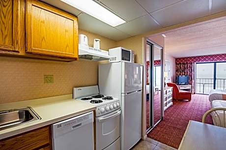 Oceanfront 2 Doubles kitchenette & Sleep-Sofa
