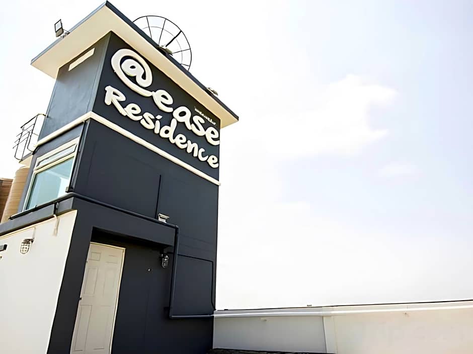 At Ease Residence Suvarnabhumi