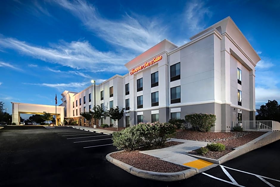 Hampton Inn & Suites Tucson East