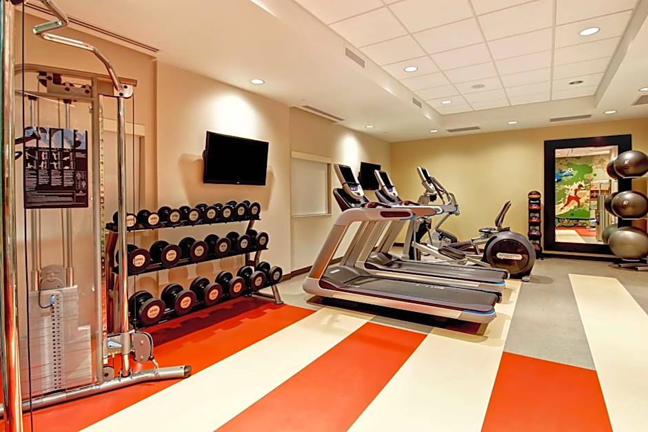 Home2 Suites By Hilton West Edmonton