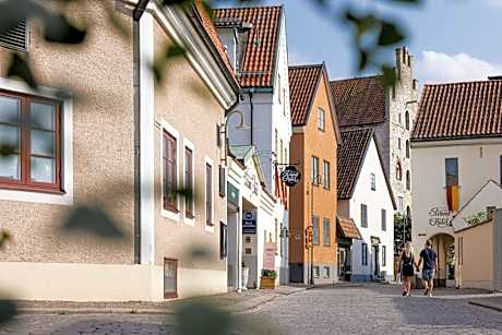 Best Western Strand Hotel