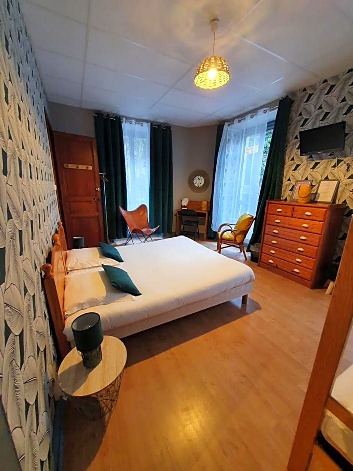 Auberge La Caverne