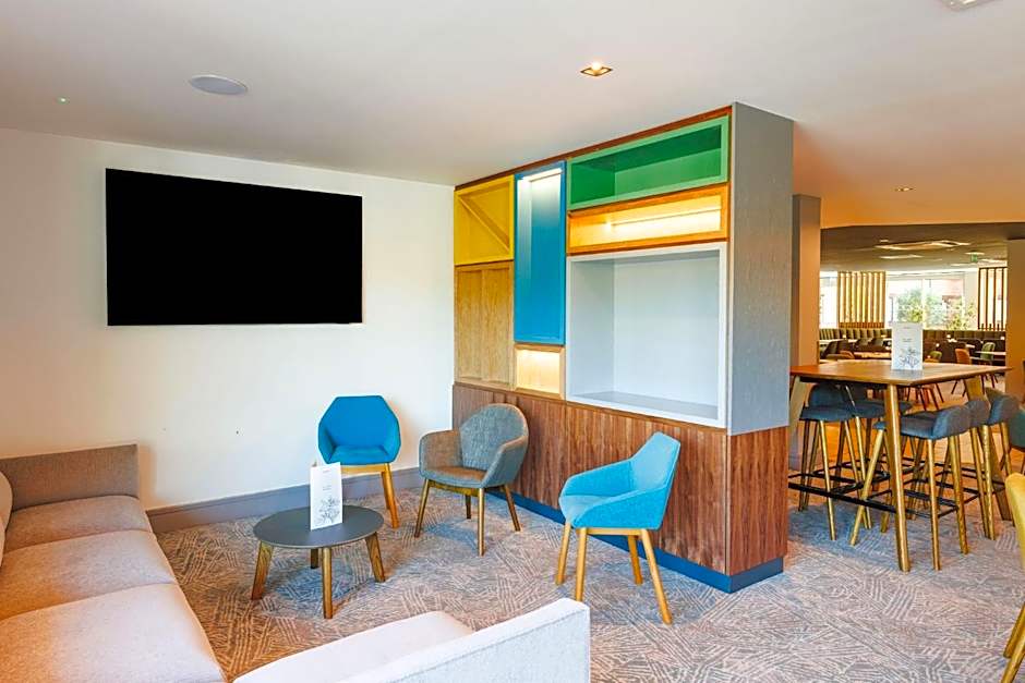 Holiday Inn Newcastle South by IHG