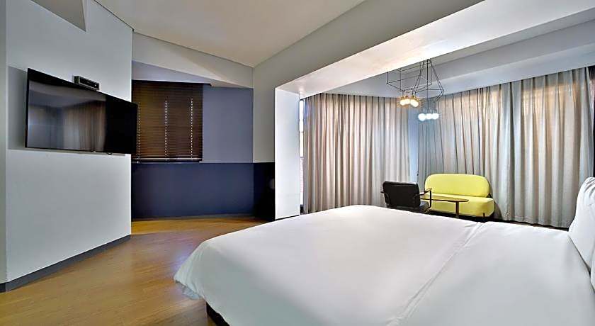 Busan Seomyeon Hound Hotel