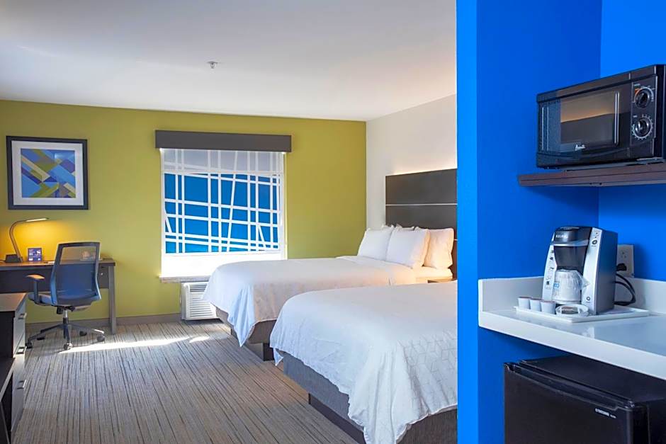 Holiday Inn Express Hotel & Suites Chester By IHG