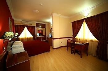 Awal Hotel