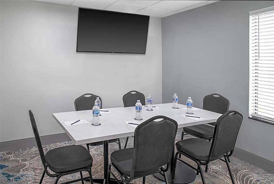 DoubleTree By Hilton Club Springdale