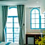 La Casa Hotel