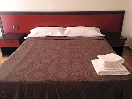 Double Room with Shared Toilet