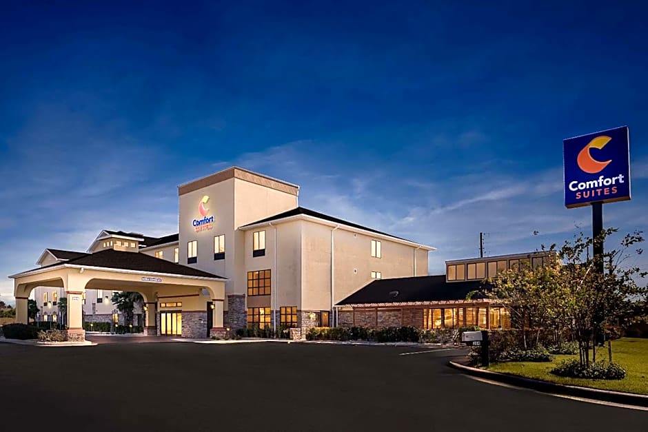 Comfort Suites Panama City near Tyndall AFB