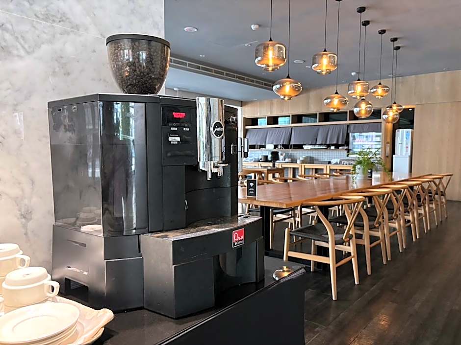 Carlton Hotel Hsinchu                                               