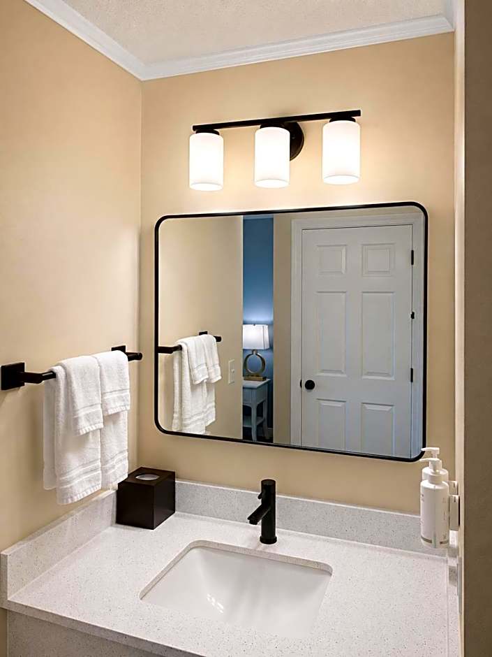 Cod Cove Inn, BW Signature Collection