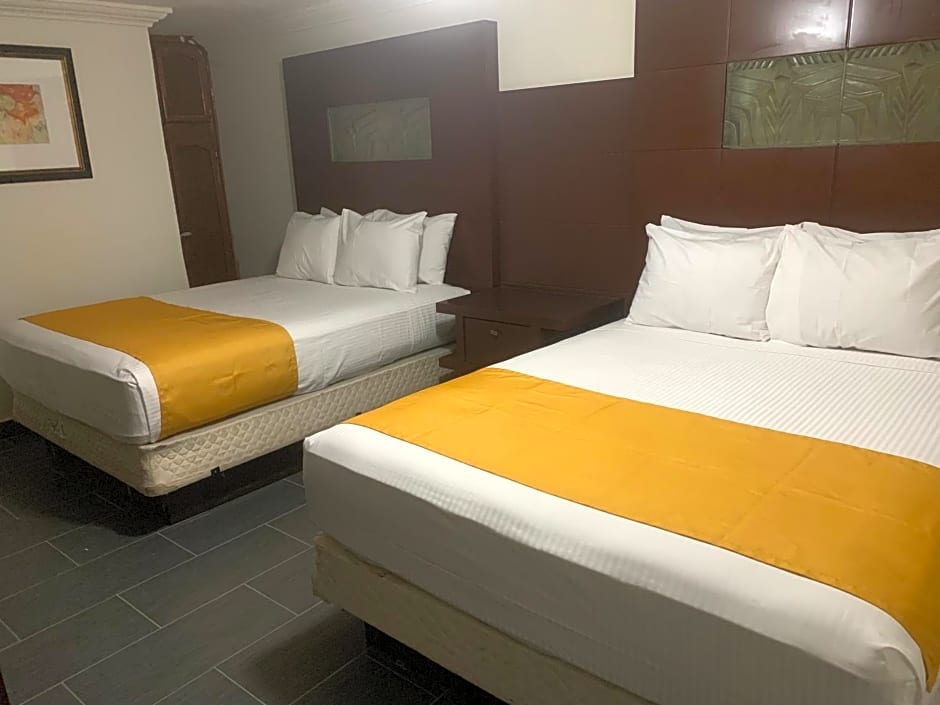 Hotel Los Arcos