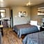 Price Pointe Inn