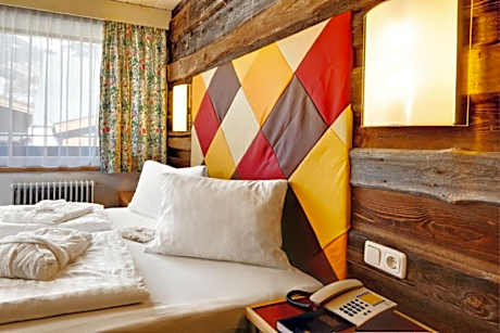 Economy Double Room with Balcony