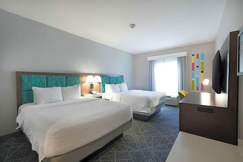 Hampton Inn By Hilton And Suites Tulsa Central