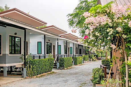 Numhom Resort