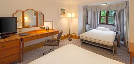 Double Family Guest Room