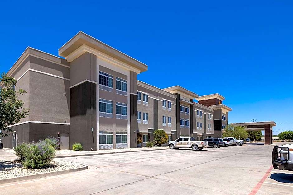 La Quinta Inn & Suites by Wyndham Artesia