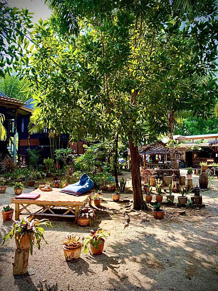 Leaf House Bungalows