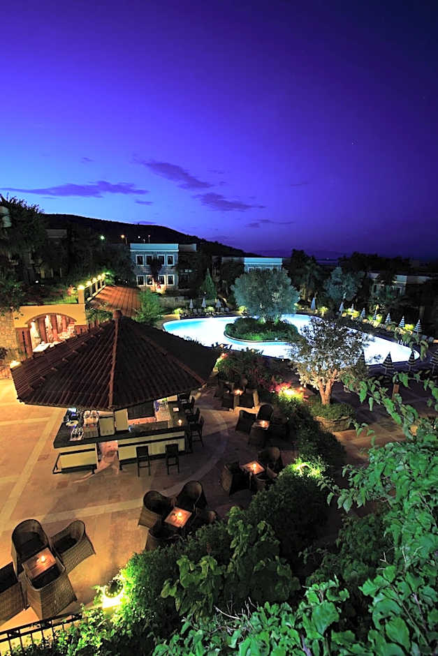 Zeytinada Hotel
