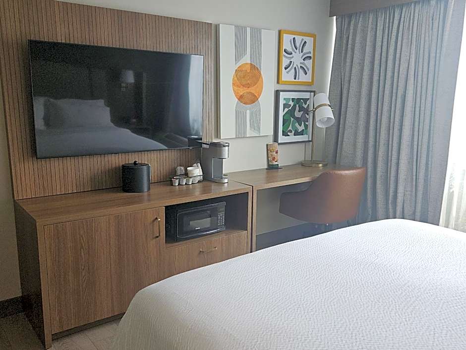 Holiday Inn Harrisburg I-81 By IHG