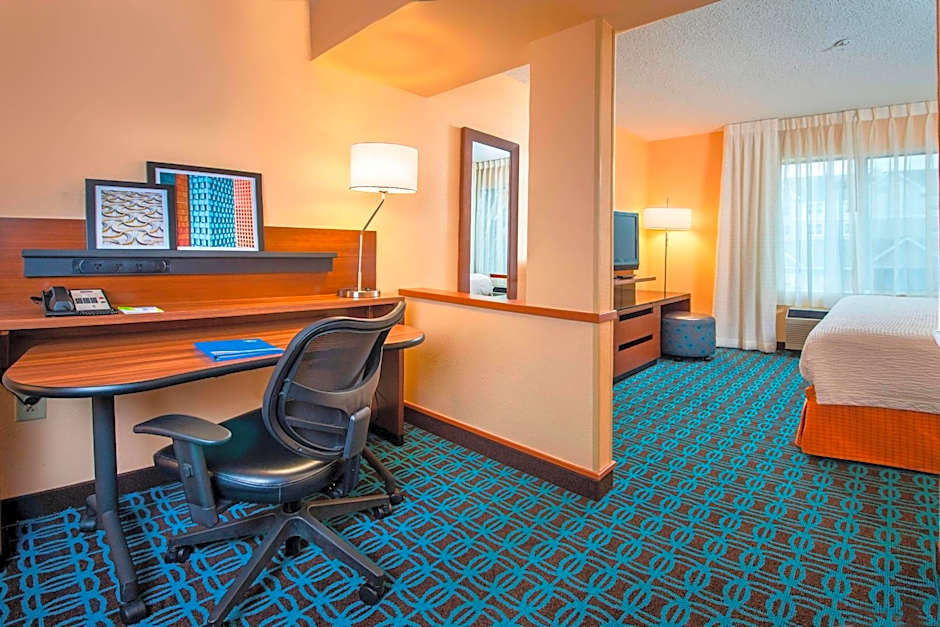 Fairfield Inn & Suites by Marriott Frederick