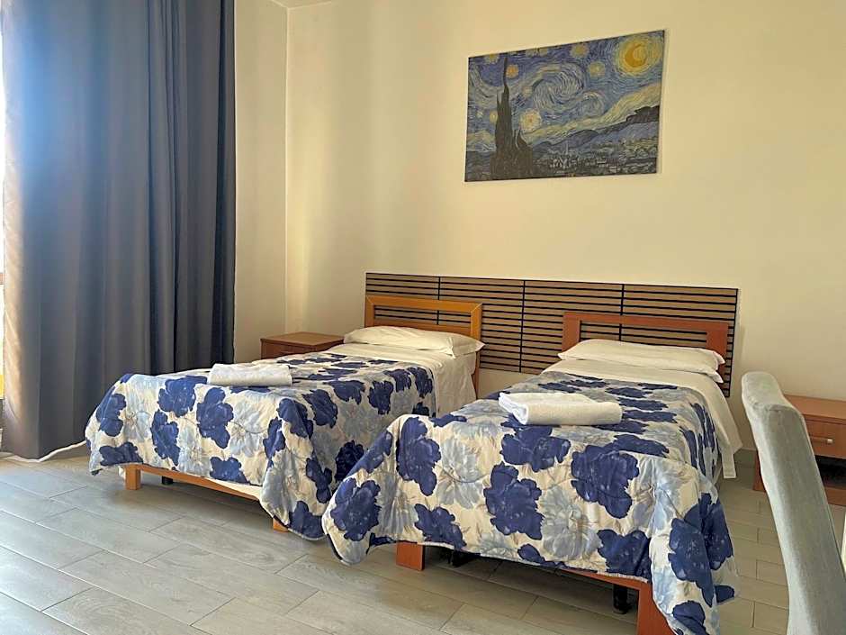 Freedom Traveller Hostel