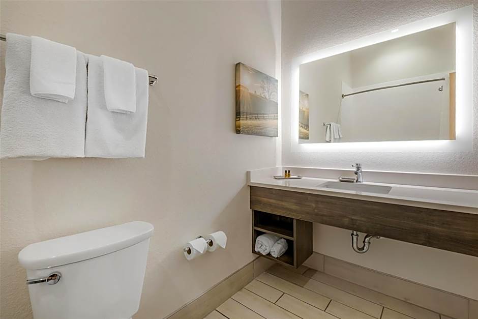 Best Western Plus Elizabethtown Inn & Suites