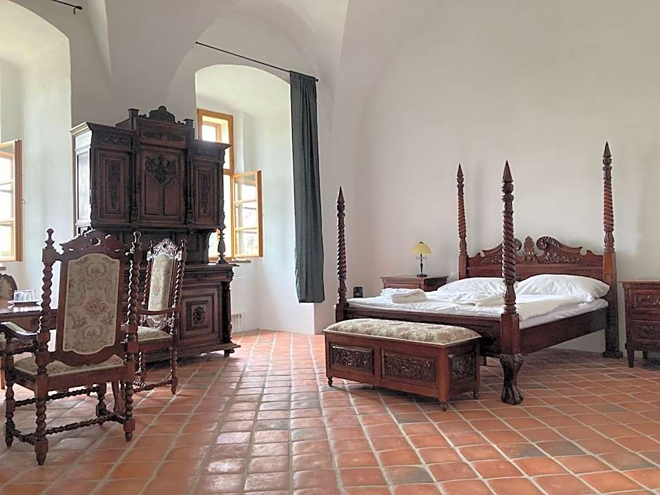 zámek Kolštejn - hotel Chateau Goldenstein