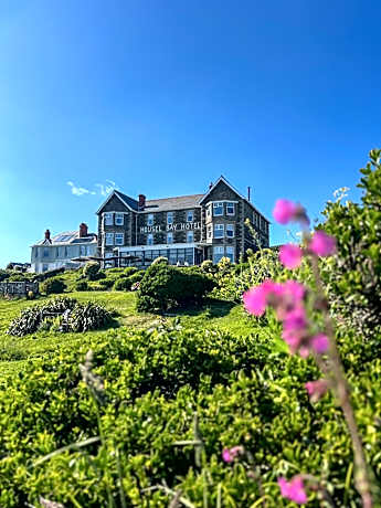 Housel Bay Hotel