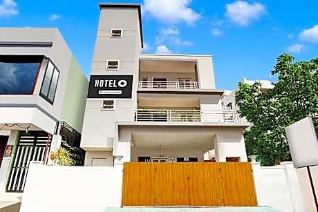 Super Hotel O Ashok Nagar near JNTU College