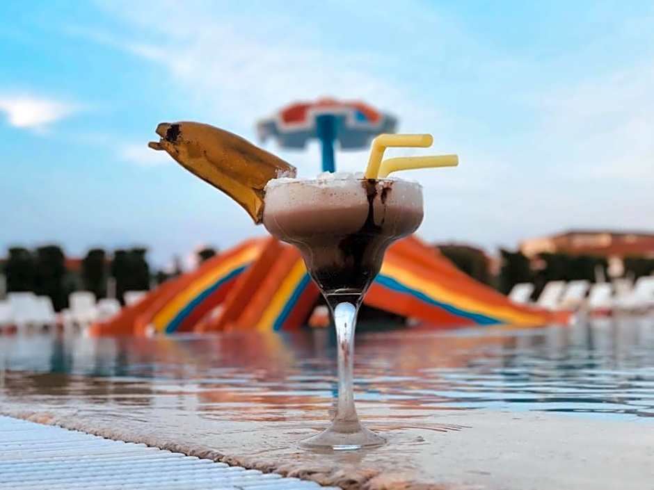 Carpediem Diamond Hotel