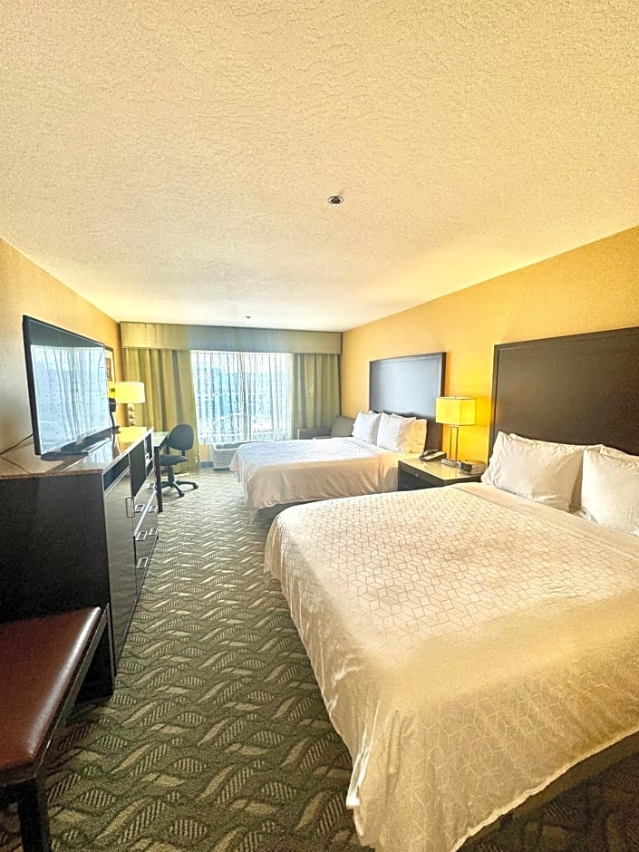 Holiday Inn Express Hotel & Suites San Jose-Morgan Hill