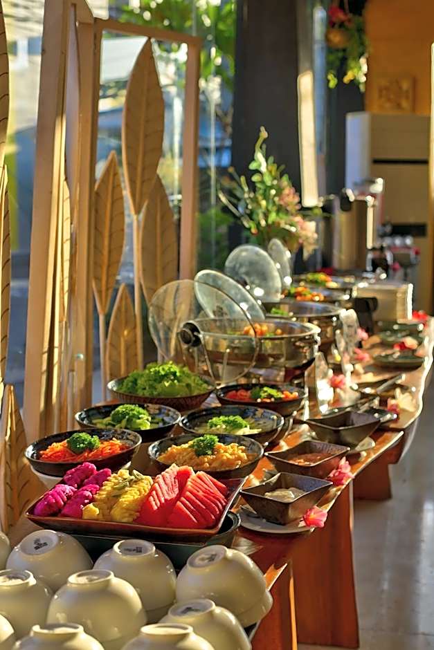 Royal Hotel and Villa Bali