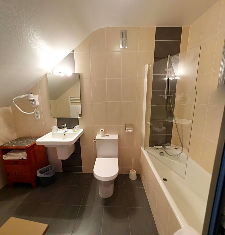 Contact Hôtel - Hôtel Le Lion d'Or Lamballe