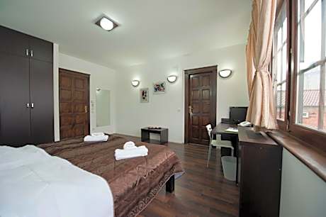 Small Double or Twin Room