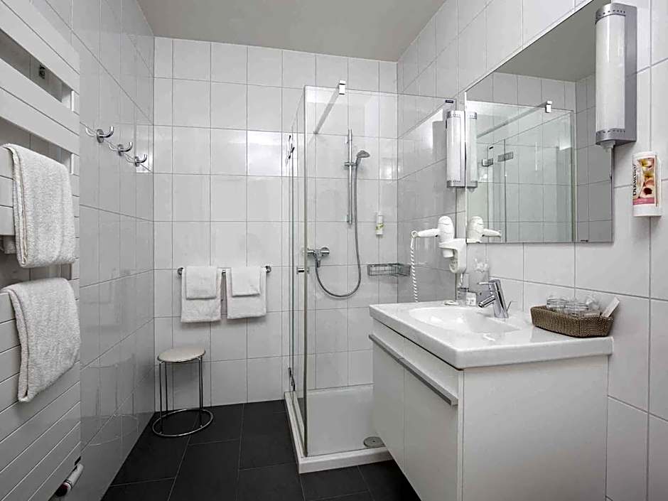 ibis Locarno