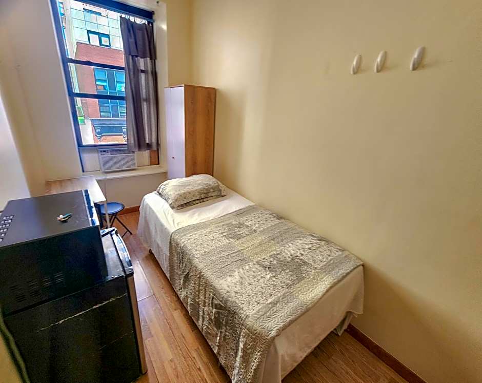 West 30th Street Guest House