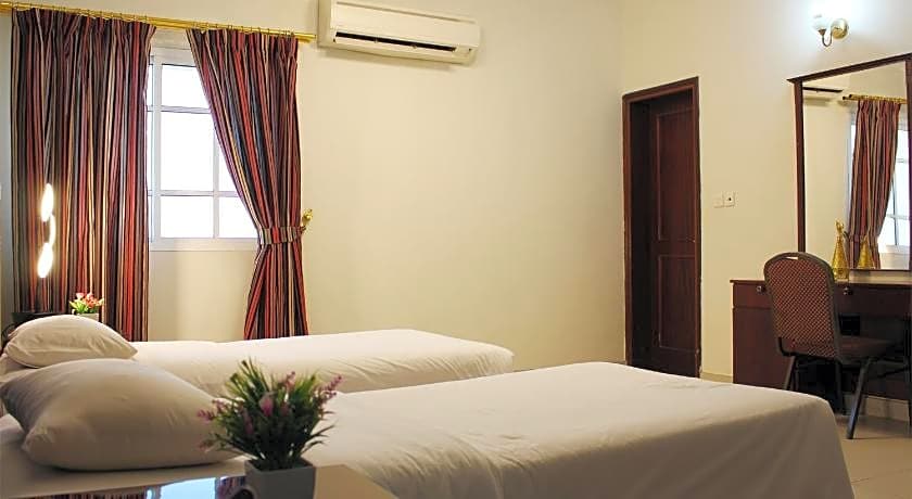 Sahara Hotel Apartment