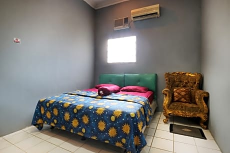 Double shared bathroom