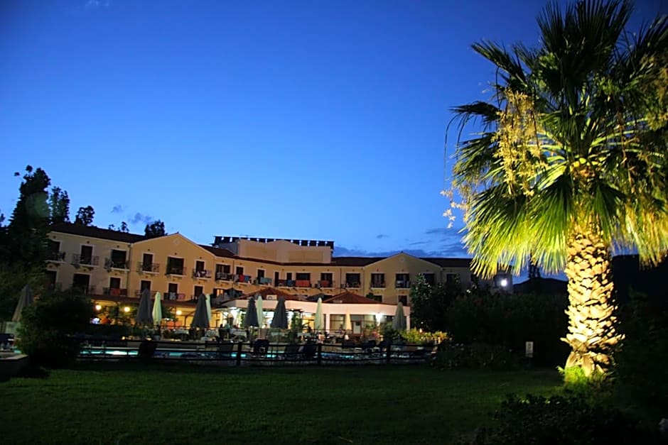 Karavados Beach Hotel