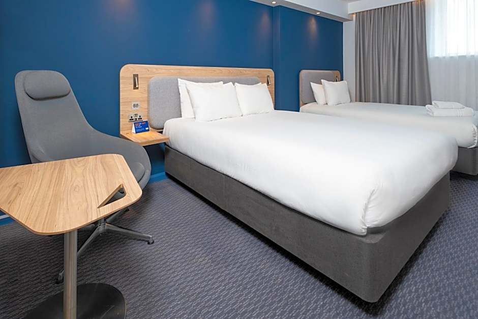 Holiday Inn Express Swindon City Centre By IHG